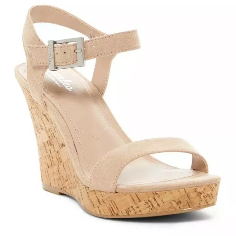 New Charles David wedge platform sandals 9M beige